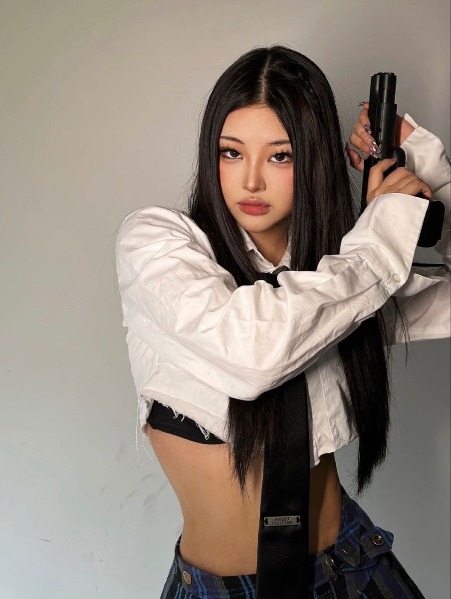 A cozy shot with Sassy girls — straight from Conakry