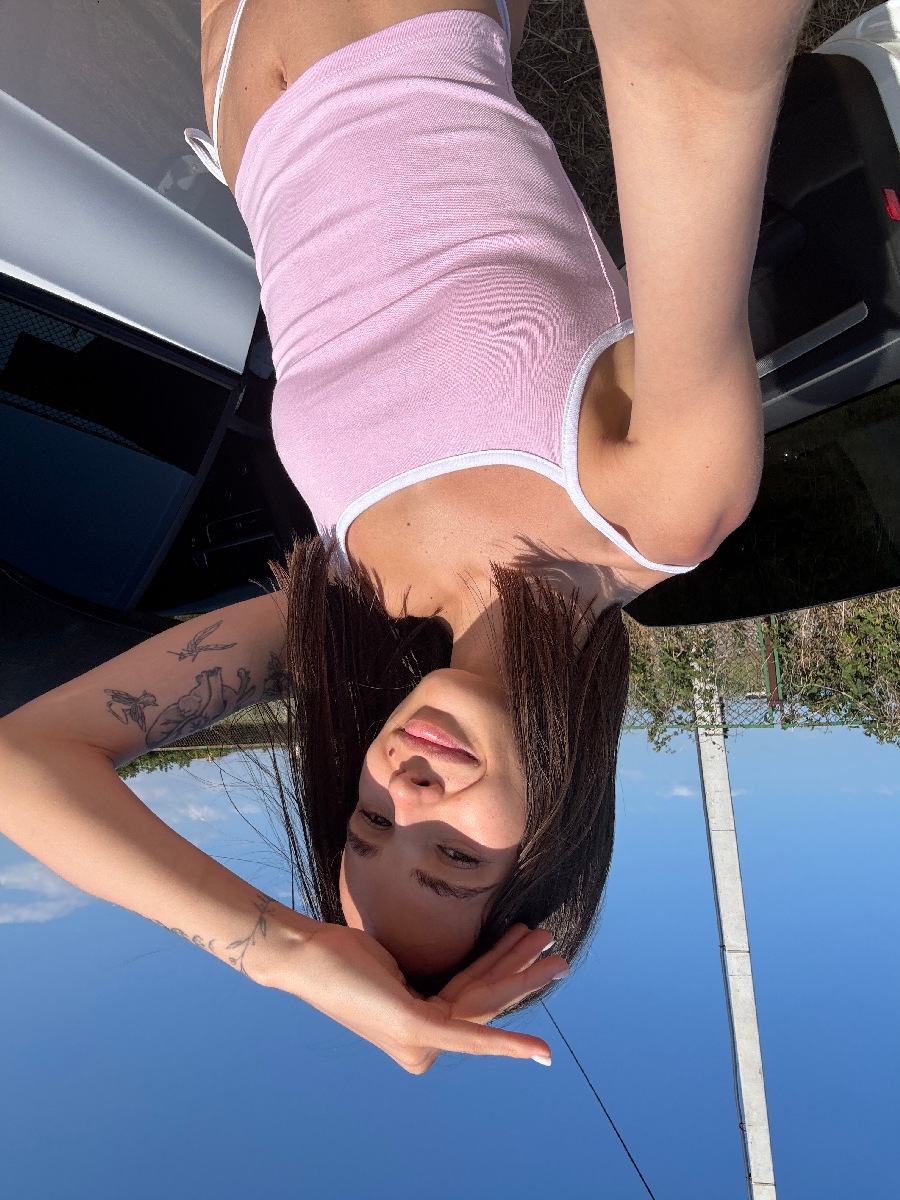 Sexy model Tina in Conakry